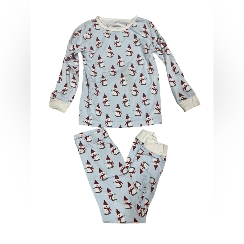 Sweet Bamboo snowman pajamas in size 3T. Soft Bamboo material.
